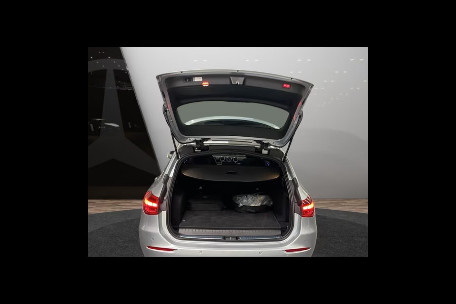 Mercedes-Benz C-Klasse Estate 300e T AVANTGARDE ** LED, PANO, TREKH, MEM, WINTER-PACK, 18-inch LMV ** Ex MB-AG - UNFALLFREI ** ** INFORMEER OOK NAAR ONZE AANTREKKELIJKE FINANCIAL-LEASE TARIEVEN **