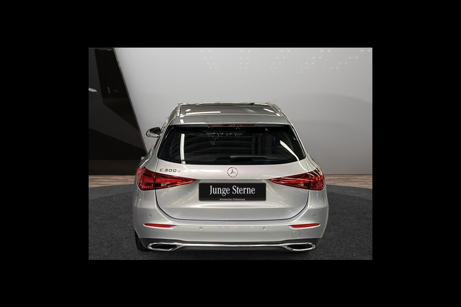 Mercedes-Benz C-Klasse Estate 300e T AVANTGARDE ** LED, PANO, TREKH, MEM, WINTER-PACK, 18-inch LMV ** Ex MB-AG - UNFALLFREI ** ** INFORMEER OOK NAAR ONZE AANTREKKELIJKE FINANCIAL-LEASE TARIEVEN **