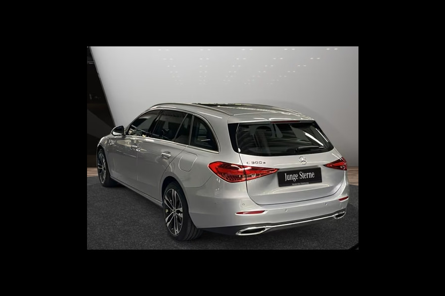 Mercedes-Benz C-Klasse Estate 300e T AVANTGARDE ** LED, PANO, TREKH, MEM, WINTER-PACK, 18-inch LMV ** Ex MB-AG - UNFALLFREI ** ** INFORMEER OOK NAAR ONZE AANTREKKELIJKE FINANCIAL-LEASE TARIEVEN **