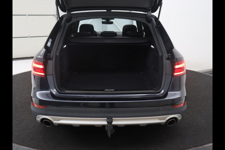 Audi A4 Allroad Quattro 2.0 TFSI MHEV Edition Allroad Quattro | Panoramadak | Leder | Trekhaak | Virtual Dashboard | Camera | Climate control | Stoelverwarming | Full LED | Cruise control |