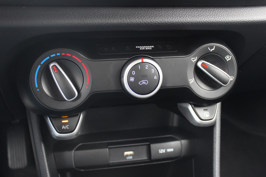 Kia Picanto 1.0 DPi DynamicLine / Camera / CarPlay / 14'' / Allseason / DAB / Cruise Control