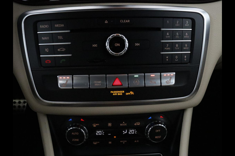 Mercedes-Benz GLA 180 Premium | Panoramadak | Leder | Cruise control | Stoelverwarming | Camera | Park assist | Navigatie | Carplay | Climate control | Full LED
