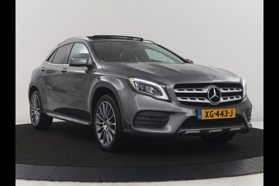 Mercedes-Benz GLA 180 Premium | Panoramadak | Leder | Cruise control | Stoelverwarming | Camera | Park assist | Navigatie | Carplay | Climate control | Full LED