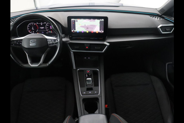 Seat Leon Sportstourer 1.5 eTSI FR Business Intense | Half Leder | Adaptive cruise | Park assist | Navigatie | Carplay | Climate control | Sfeerverlichting |