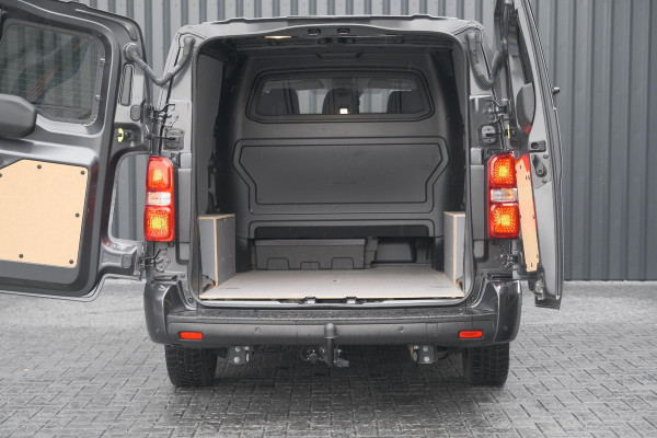 Peugeot Expert 2.0 BlueHDi 180 S&S L3 DC | 5 Zitplaatsen | Trekhaak | Luxury Pakket | Comfort + Pakket