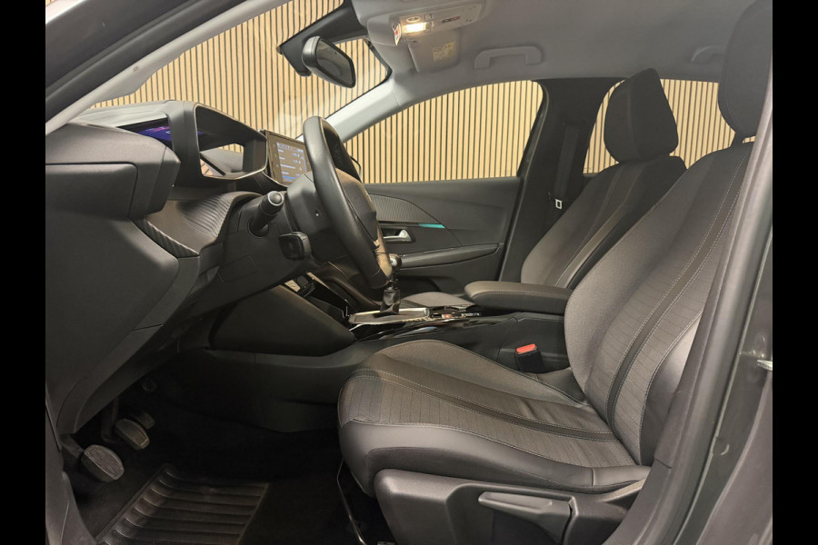 Peugeot 208 1.2 PureTech 100PK Allure Pack | LED | Camera | Carplay | Stoelverw. | Adapt. Cruise | Incl. garantie