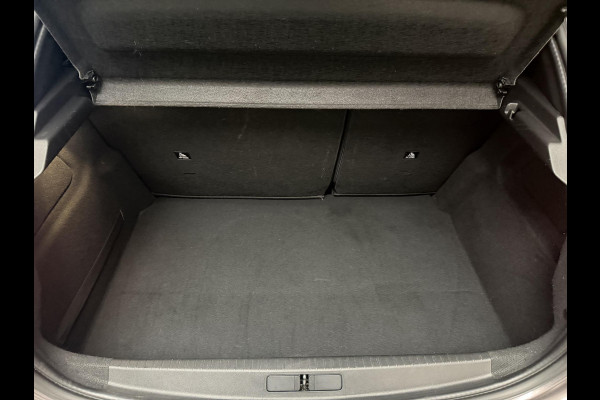 Peugeot 208 1.2 PureTech 100PK Allure Pack | LED | Camera | Carplay | Stoelverw. | Adapt. Cruise | Incl. garantie