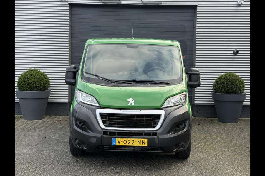 Peugeot Boxer 330 2.0 BlueHDI L1H1 Premium | Navigatie | Camera | Trekhaak |