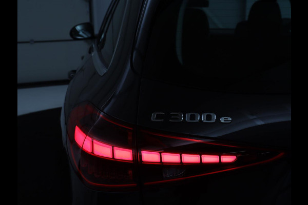Mercedes-Benz C-Klasse 300 E Estate Avantgarde | SOH 97.6% | 360 camera | Adaptive cruise | Memory | Stoelverwarming | Sfeerverlichting | Carplay | Full LED |