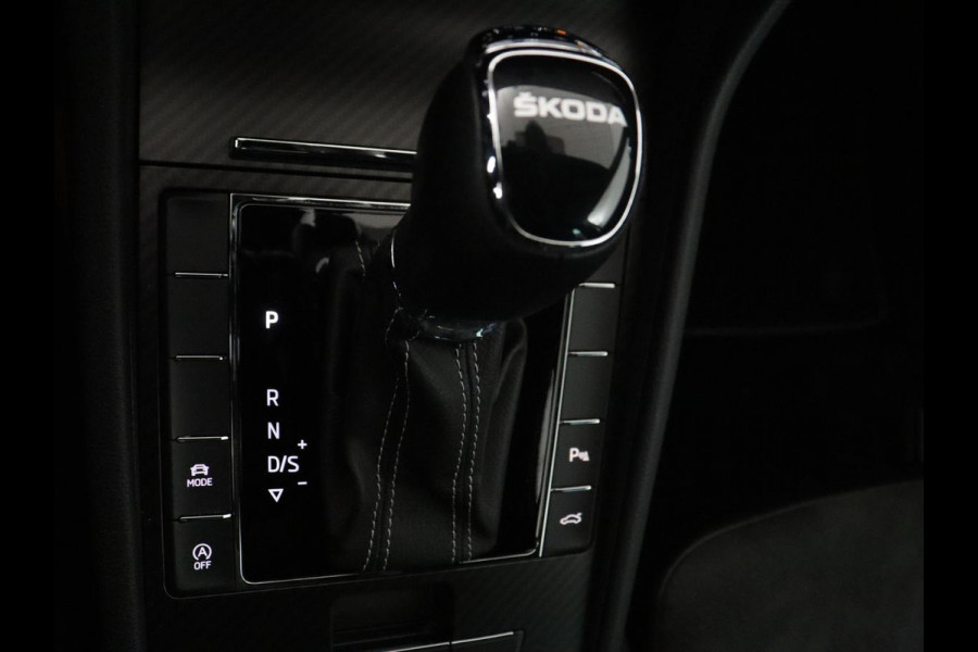 Škoda Superb 1.5 TSI ACT Sportline Business | Leder/Alcantara | Adaptive cruise | Stuur/stoel verwarming | Memory | Virtual Dashboard | Camera | Park assist | Navigatie | Carplay |