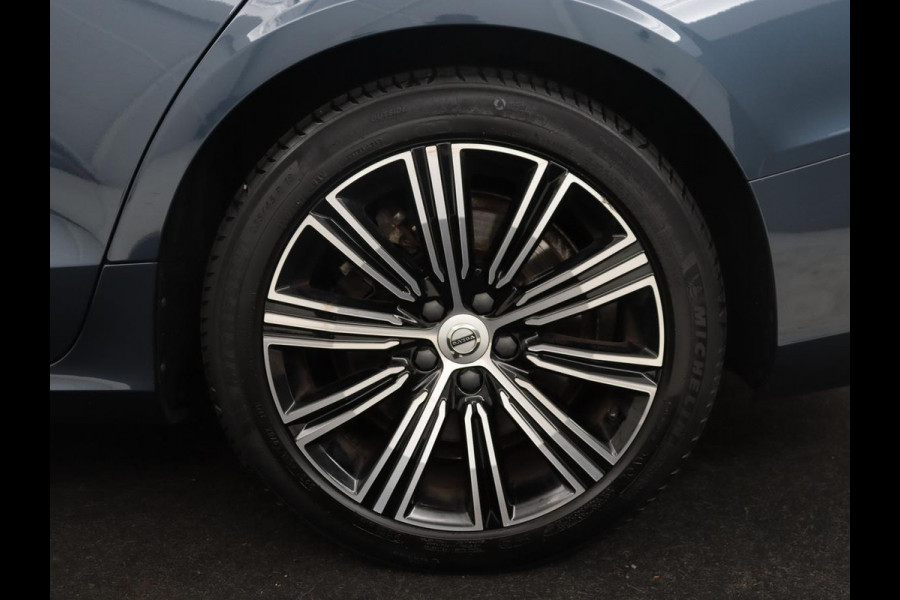 Volvo V60 2.0 T8 Recharge AWD Inscription | SOH 82% | Trekhaak | 360 camera | Leder | Stuur/stoelverwarming | Memory | Adaptive cruise | Full LED |