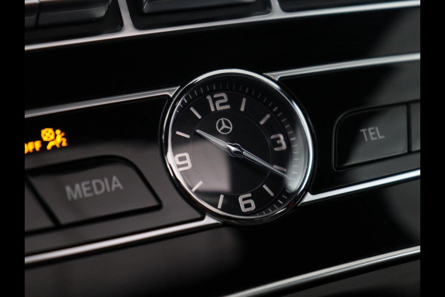 Mercedes-Benz E-Klasse Estate AMG 53 4MATIC Premium Plus | Panoramadak | Leder/alcantara | Adaptive cruise | 360 camera | Carplay | Sfeerverlichting | Dodehoek detectie |