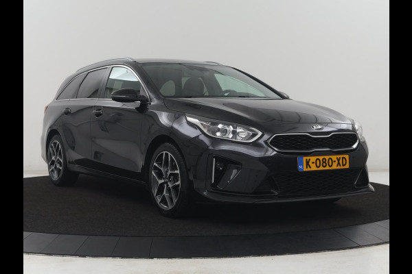 Kia Ceed Sportswagon 1.5 T-GDi MHEV GT-Line Edition | Cruise control | Trekhaak | Camera | Park assist | Carplay | Climate control | Full LED | 17" velgen
