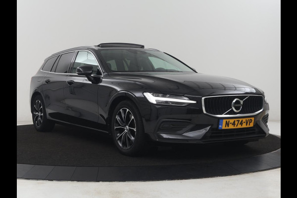 Volvo V60 2.0 B3 Momentum Business | Panoramadak | Cruise control | Stuur/stoel verwarming | Trekhaak | Head-up | Harman/Kardon | Climate control | Camera | Park assist