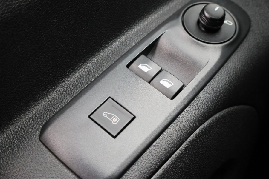 Citroën Berlingo 1.6 BlueHDI Club 3-Zits, Airco, Cruise, Apple Carplay, Bluetooth, Elektrische Ramen, PDC