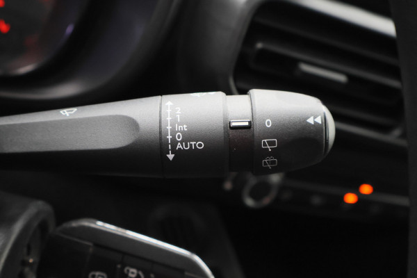 Citroën Berlingo 1.6 BlueHDI Club 3-Zits, Airco, Cruise, Apple Carplay, Bluetooth, Elektrische Ramen, PDC