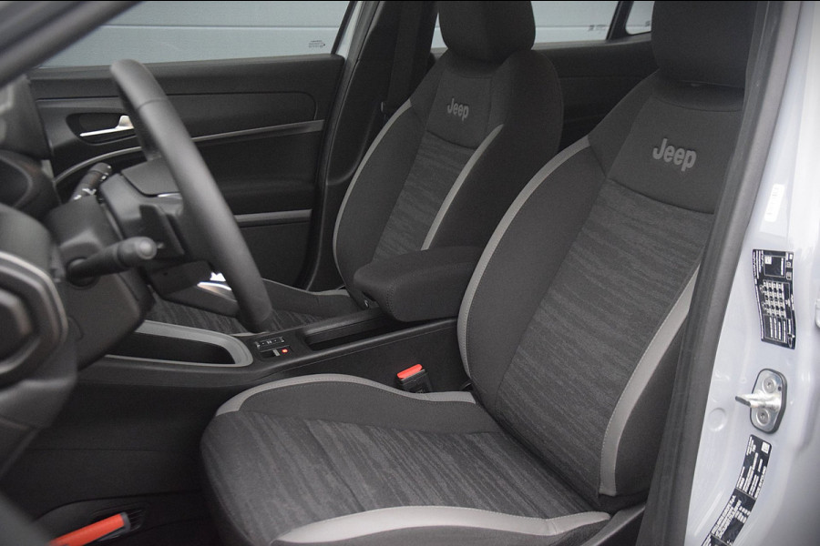 Jeep Avenger 1.2 e-Hybrid Longitude ADAPTIEVE CRUISE/NAVIGATIE/GROOT INSTRUMENTENPANEEL 10,25"