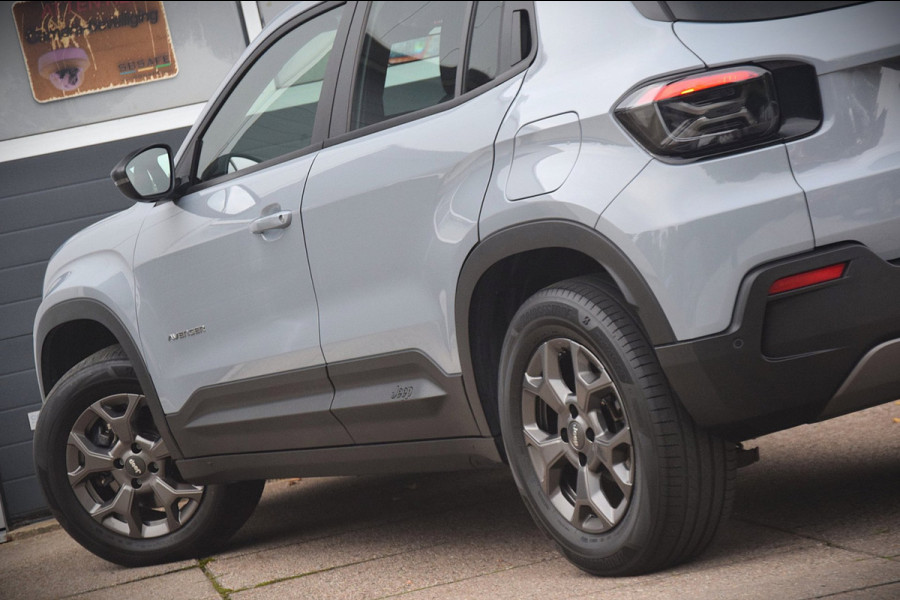 Jeep Avenger 1.2 e-Hybrid Longitude ADAPTIEVE CRUISE/NAVIGATIE/GROOT INSTRUMENTENPANEEL 10,25"
