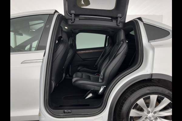 Tesla Model X 100D Long Range 6 pers. (INCL. BTW) *AUT | PANO | LEATHER | NAVI-FULLMAP | FULL-LED | AIRSUSPENSION | DIGI-COCKPIT | FASTLOADER | KEYLESS | DAB+ | HEATED-SPORTSEATS | PRIVACY-GLASS | AUTOPILOT |  20"ALU*