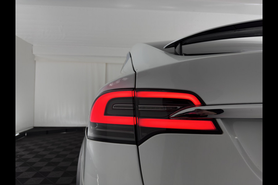 Tesla Model X 100D Long Range 6 pers. (INCL. BTW) *AUT | PANO | LEATHER | NAVI-FULLMAP | FULL-LED | AIRSUSPENSION | DIGI-COCKPIT | FASTLOADER | KEYLESS | DAB+ | HEATED-SPORTSEATS | PRIVACY-GLASS | AUTOPILOT |  20"ALU*