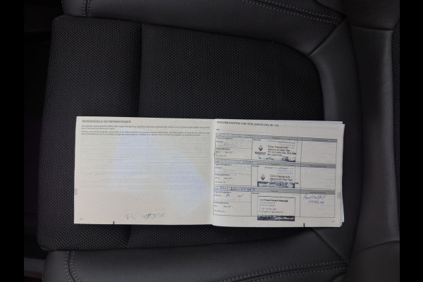 Renault Espace 2.0 Blue dCi Intens [7-Pers.] *AUT | PANO | HEAD-UP | LEATHER | CRUISE | FULL-LED | CAMERA | KEYLESS | HEATED-COMFORTSEATS | PRIVACY-GLASS | ECC | PDC | AMBIENT-LIGHT | 19''ALU*