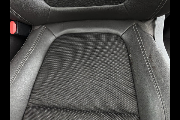 Renault Espace 2.0 Blue dCi Intens [7-Pers.] *AUT | PANO | HEAD-UP | LEATHER | CRUISE | FULL-LED | CAMERA | KEYLESS | HEATED-COMFORTSEATS | PRIVACY-GLASS | ECC | PDC | AMBIENT-LIGHT | 19''ALU*