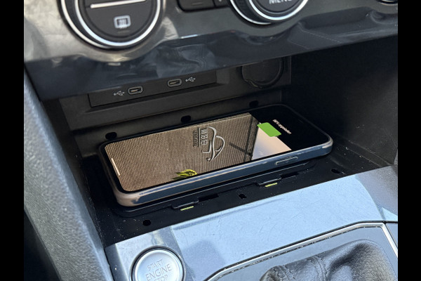 Volkswagen Tiguan Allspace 1.5 TSI Highline Business R-Line 7p. | Pano | Park Pilot | rekhaak