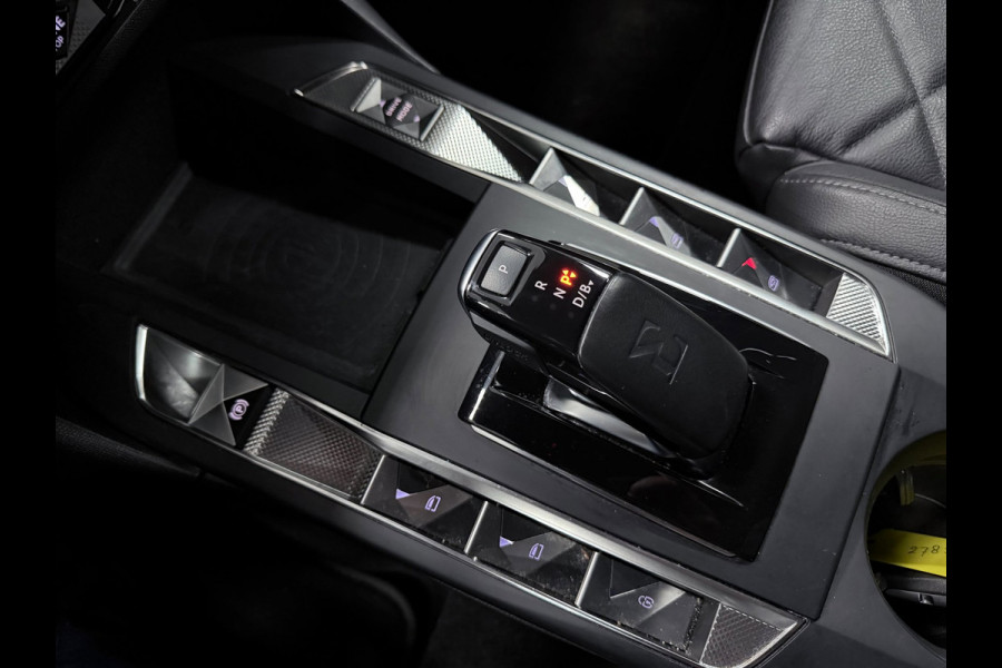 DS DS 3 Crossback E-Tense Grand Chic 50 kWh LEDER/NAVI/CAM/DAB/CARPLAY/LED/CRUISE///