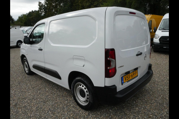 Opel Combo 1.5D 100PK L1H1 Airco Cruise control
