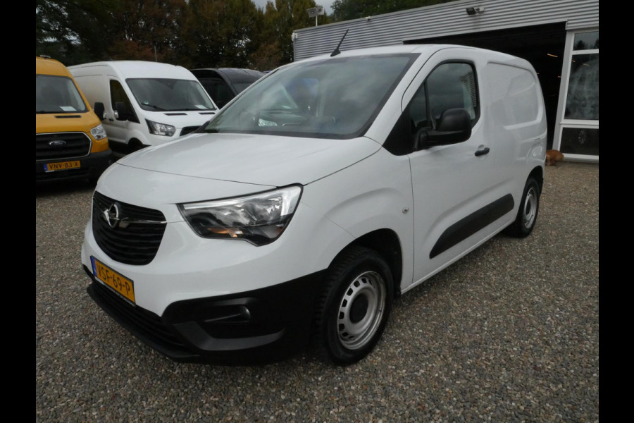 Opel Combo 1.5D 100PK L1H1 Airco Cruise control
