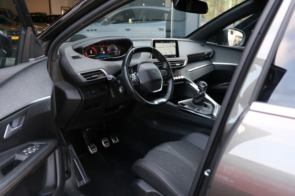 Peugeot 3008 1.2 PureTech GT Line *NIEUWE Distributie + Beurt* Navi/Camera/Focal Sound/"19 LMV