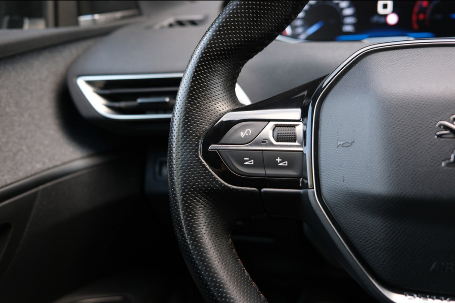 Peugeot 3008 1.2 PureTech GT Line *NIEUWE Distributie + Beurt* Navi/Camera/Focal Sound/"19 LMV