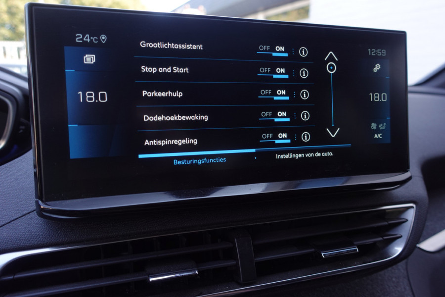 Peugeot 3008 1.2 PureTech Allure Pack Business | !!! Wordt verwacht | Binnenkort Online!!! | AUTOMAAT | NAV | AD. CRUISE | DODEHOEK | ELEK.A.KLEP