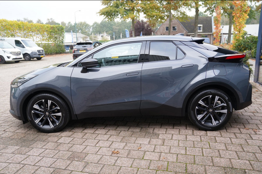 Toyota C-HR 1.8 Hybrid 140 Dynamic | Prijs rijklaar incl. 12 mnd garantie | Stoel/Stuur verwarming Camera Carplay Pdc DAB