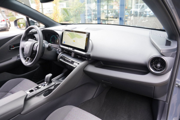 Toyota C-HR 1.8 Hybrid 140 Dynamic | Prijs rijklaar incl. 12 mnd garantie | Stoel/Stuur verwarming Camera Carplay Pdc DAB