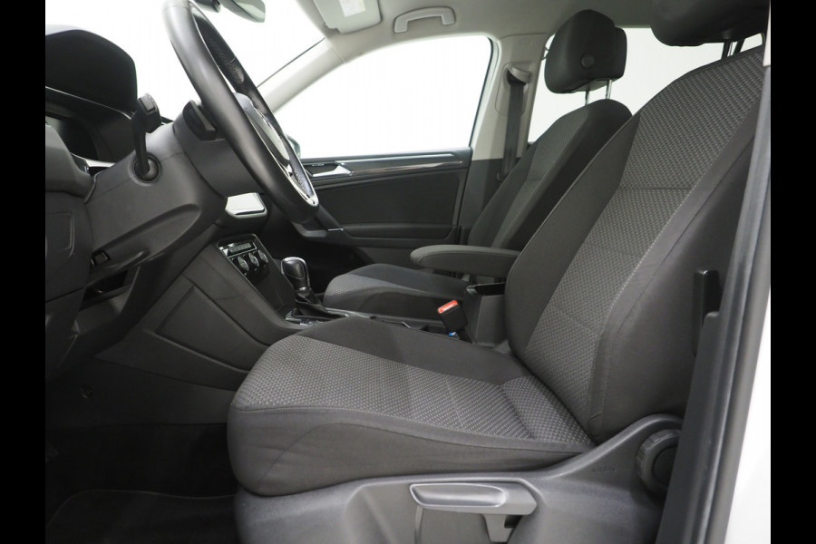 Volkswagen Tiguan Allspace 2.0 TSI 4Motion DSG | Trekhaak | Camera | Adaptive Cruise | Virtual | Stoelverwarming | Carplay