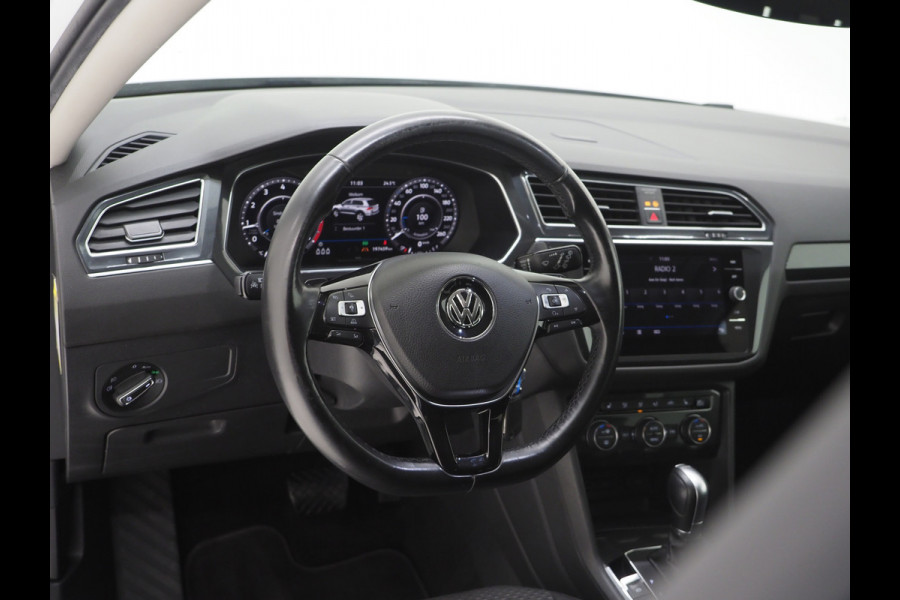 Volkswagen Tiguan Allspace 2.0 TSI 4Motion DSG | Trekhaak | Camera | Adaptive Cruise | Virtual | Stoelverwarming | Carplay