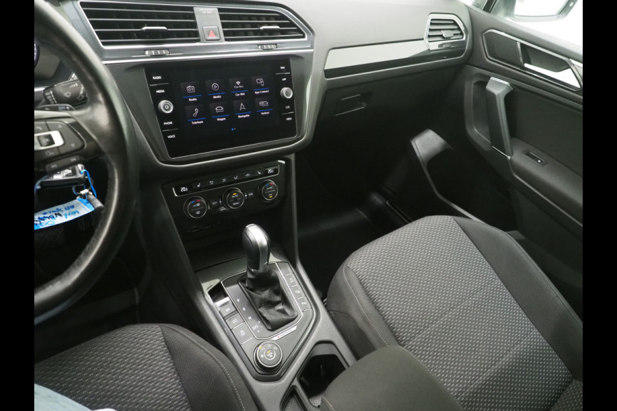 Volkswagen Tiguan Allspace 2.0 TSI 4Motion DSG | Trekhaak | Camera | Adaptive Cruise | Virtual | Stoelverwarming | Carplay