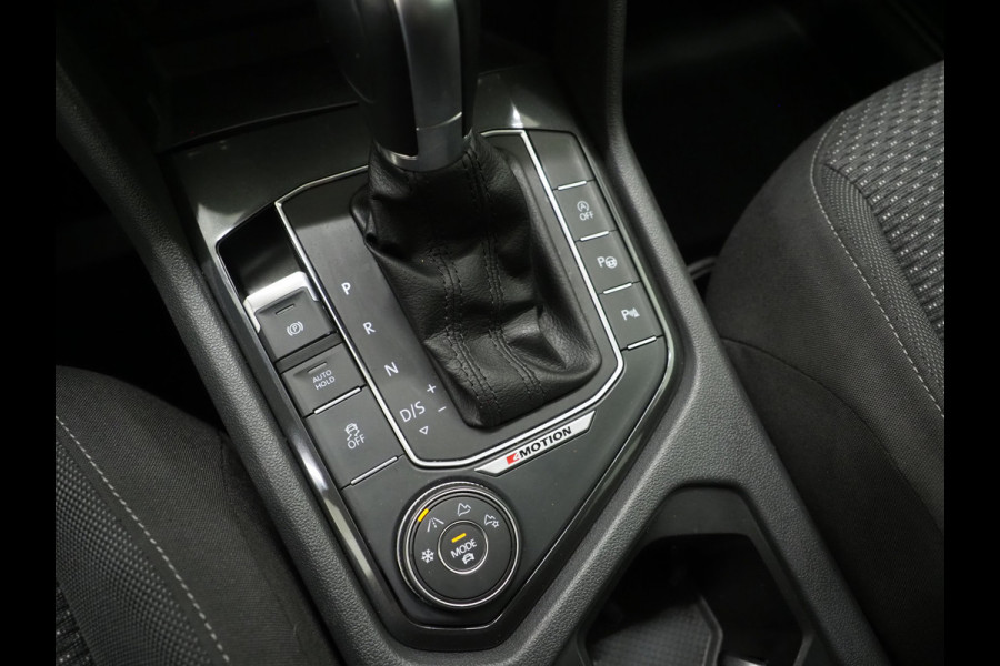 Volkswagen Tiguan Allspace 2.0 TSI 4Motion DSG | Trekhaak | Camera | Adaptive Cruise | Virtual | Stoelverwarming | Carplay