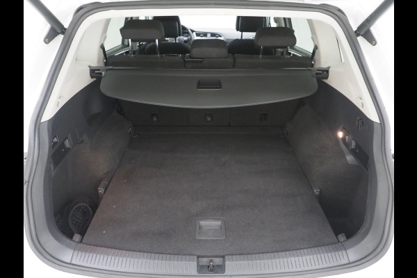 Volkswagen Tiguan Allspace 2.0 TSI 4Motion DSG | Trekhaak | Camera | Adaptive Cruise | Virtual | Stoelverwarming | Carplay