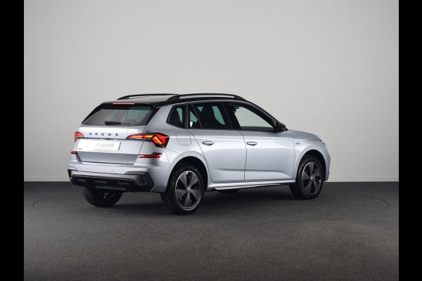 Škoda Kamiq Monte Carlo 1.0 TSI 115 pk 7 versn. DSG | Zwart dak | Panoramadak | Travel Assist Plus | Winter Pakket