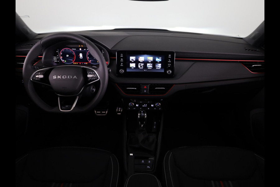Škoda Kamiq Monte Carlo 1.0 TSI 115 pk 7 versn. DSG | Zwart dak | Panoramadak | Travel Assist Plus | Winter Pakket