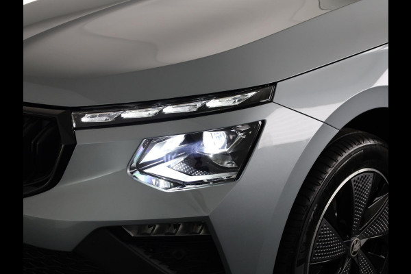 Škoda Kamiq Monte Carlo 1.0 TSI 115 pk 7 versn. DSG | Zwart dak | Panoramadak | Travel Assist Plus | Winter Pakket