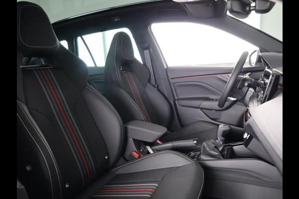 Škoda Kamiq Monte Carlo 1.0 TSI 115 pk 7 versn. DSG | Zwart dak | Panoramadak | Travel Assist Plus | Winter Pakket