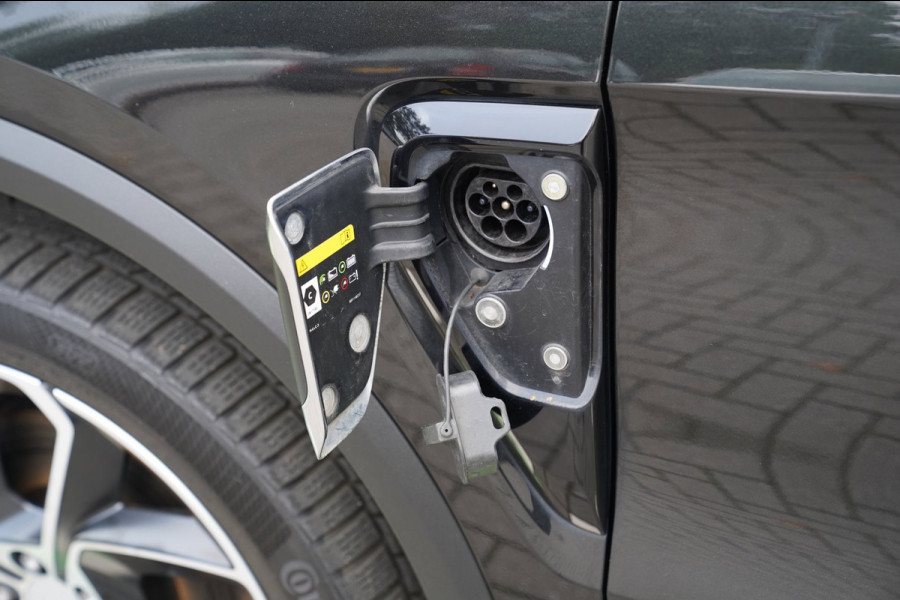 Lynk & Co 01 1.5 | Prijs rijklaar incl. 12 mnd garantie | Pdc Pano Lmv Navi Apple carplay/Android auto Camera