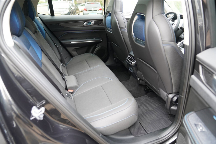 Lynk & Co 01 1.5 | Prijs rijklaar incl. 12 mnd garantie | Pdc Pano Lmv Navi Apple carplay/Android auto Camera