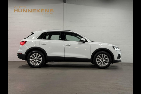 Audi Q3 45 TFSI e Advanced edition Trekhaak | Adapt. cruise | Stoelverwarming | Camera | Dodehoek | Carplay | Interieurvoorklimatisering | Elektrische kofferklep