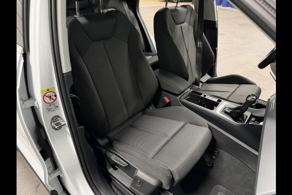Audi Q3 45 TFSI e Advanced edition Trekhaak | Adapt. cruise | Stoelverwarming | Camera | Dodehoek | Carplay | Interieurvoorklimatisering | Elektrische kofferklep