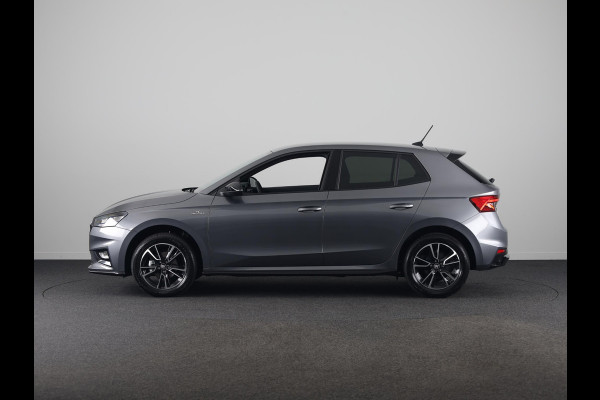 Škoda Fabia Monte Carlo 1.0 TSI 95 pk 5 versn. Hand | Carplay | Camera | Verwarmbare voorstoelen | Adaptive cruise control | Hill start