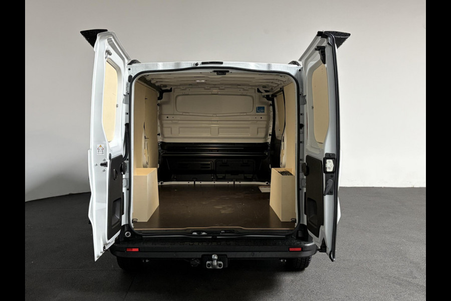 Renault Trafic 2.0 Blue dCi 150PK L2H1 EC Sport Edition Automaat Navigatie Airco Lichtmetalen velgen Betimmering Trekhaak Camera Parkeer sensoren Dab